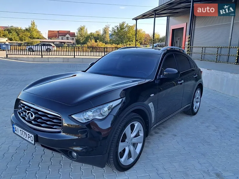 Infiniti FX 35