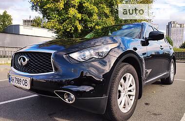 Позашляховик / Кросовер Infiniti FX 37 2012 в Києві