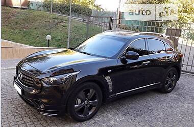 Позашляховик / Кросовер Infiniti FX 37 2010 в Львові