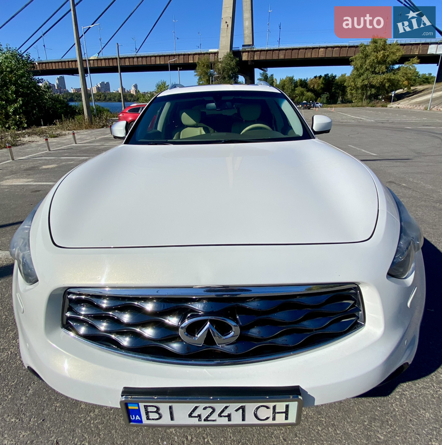 2010 Infiniti FX - мініатюра 19