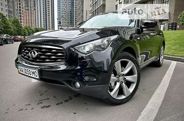 Внедорожник / Кроссовер Infiniti FX 37 2011 в 
