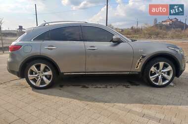 Позашляховик / Кросовер Infiniti FX 37 2010 в 