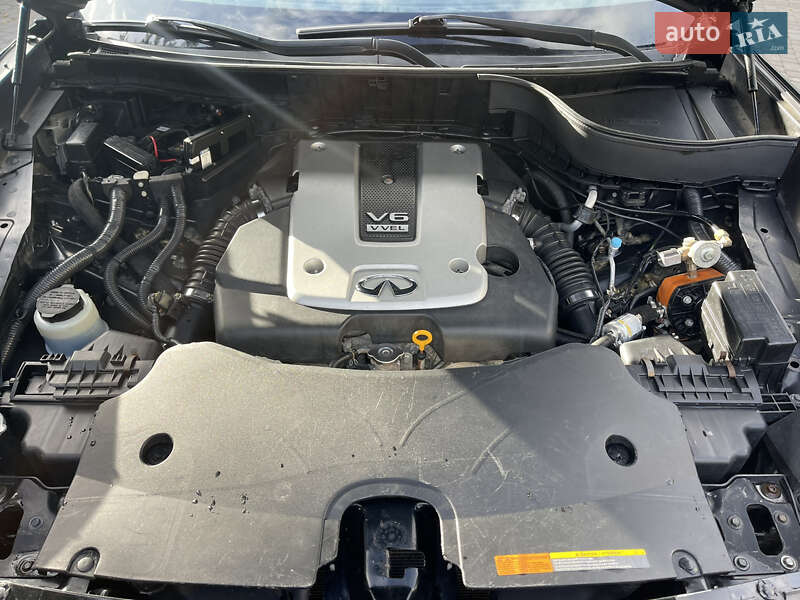 Позашляховик / Кросовер Infiniti FX 37 2012 в Херсоні