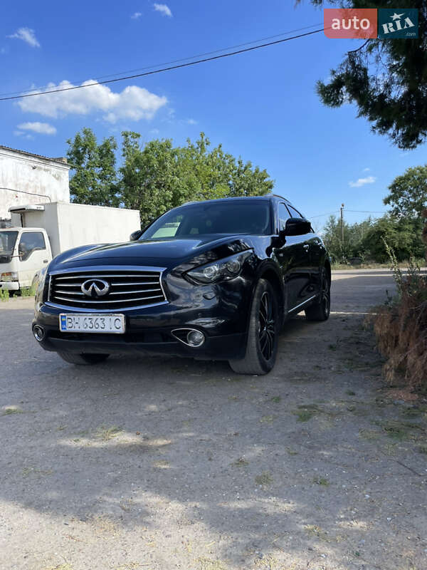 Позашляховик / Кросовер Infiniti FX 37 2012 в Ізмаїлі