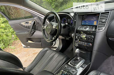 Позашляховик / Кросовер Infiniti FX 37 2013 в Смілі