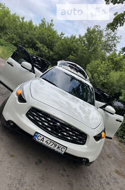 Внедорожник / Кроссовер Infiniti FX 37 2013 в Смеле