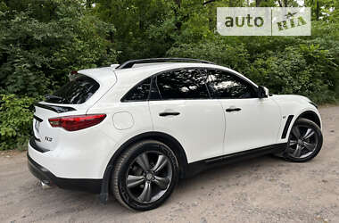 Позашляховик / Кросовер Infiniti FX 37 2013 в Смілі