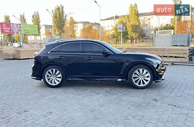 Позашляховик / Кросовер Infiniti FX 37 2010 в Павлограді