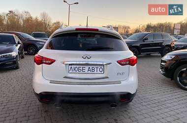Внедорожник / Кроссовер Infiniti FX 37 2013 в 