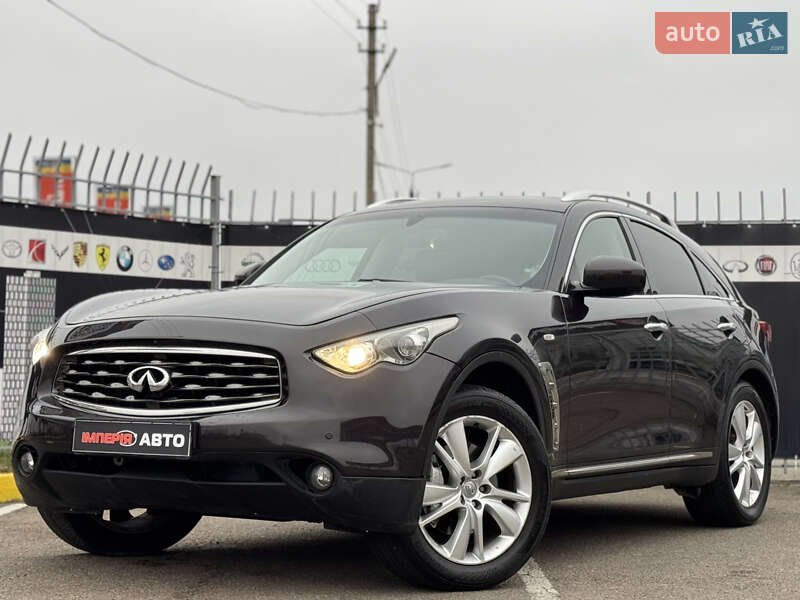 Внедорожник / Кроссовер Infiniti FX 37 2010 в Киеве