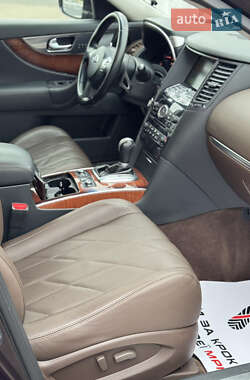 Внедорожник / Кроссовер Infiniti FX 37 2010 в Киеве