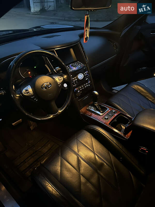 Позашляховик / Кросовер Infiniti FX 37 2011 в Києві