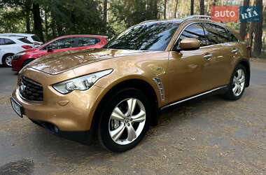 Позашляховик / Кросовер Infiniti FX 37 2010 в Ірпені