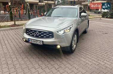 Внедорожник / Кроссовер Infiniti FX 37 2010 в 