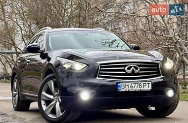 Внедорожник / Кроссовер Infiniti FX 37 2012 в 