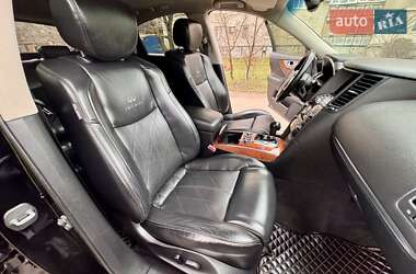 Внедорожник / Кроссовер Infiniti FX 37 2012 в 