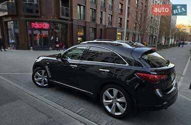 Внедорожник / Кроссовер Infiniti FX 37 2012 в 