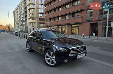 Внедорожник / Кроссовер Infiniti FX 37 2012 в 