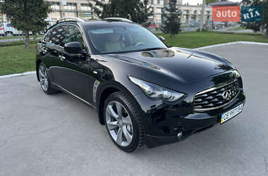 Позашляховик / Кросовер Infiniti FX 37 2010 в 