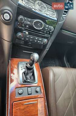 Позашляховик / Кросовер Infiniti FX 37 2011 в 