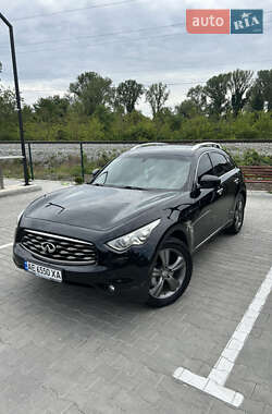 Позашляховик / Кросовер Infiniti FX 37 2011 в 