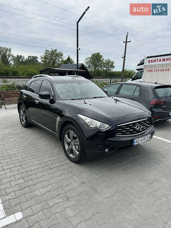 Позашляховик / Кросовер Infiniti FX 37 2011 в Києві