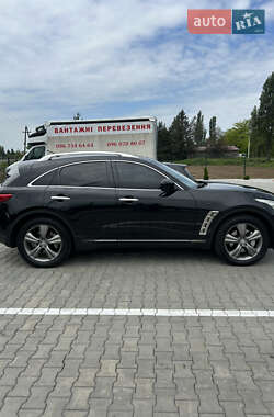 Позашляховик / Кросовер Infiniti FX 37 2011 в 