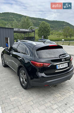 Позашляховик / Кросовер Infiniti FX 37 2011 в 