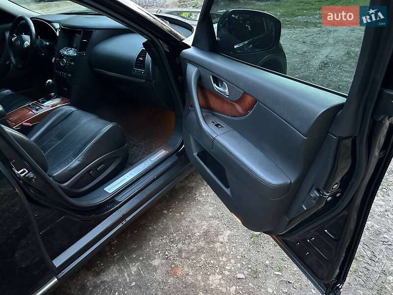Позашляховик / Кросовер Infiniti FX 37 2011 в Харкові