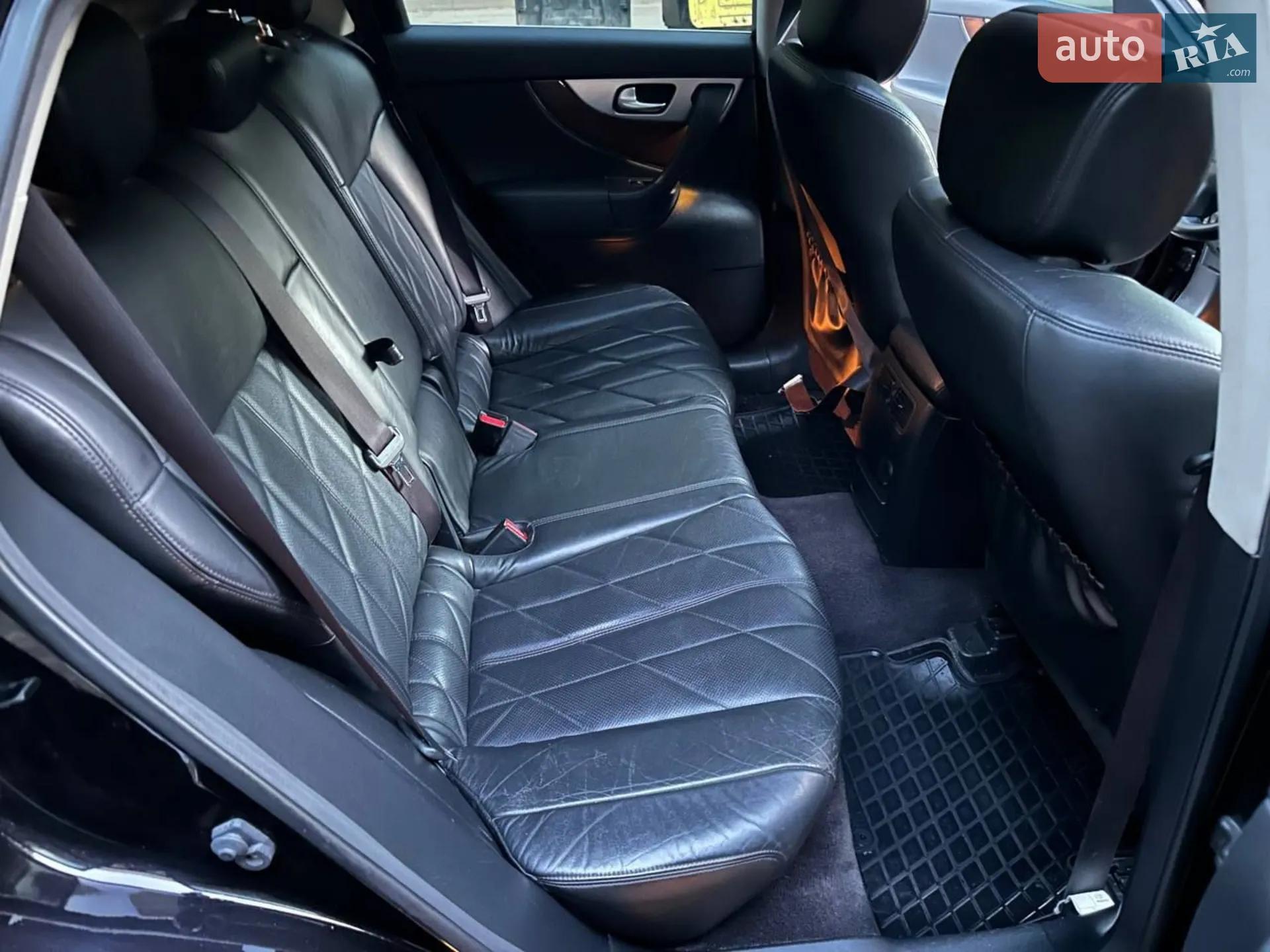 2011 Infiniti FX - мініатюра 14