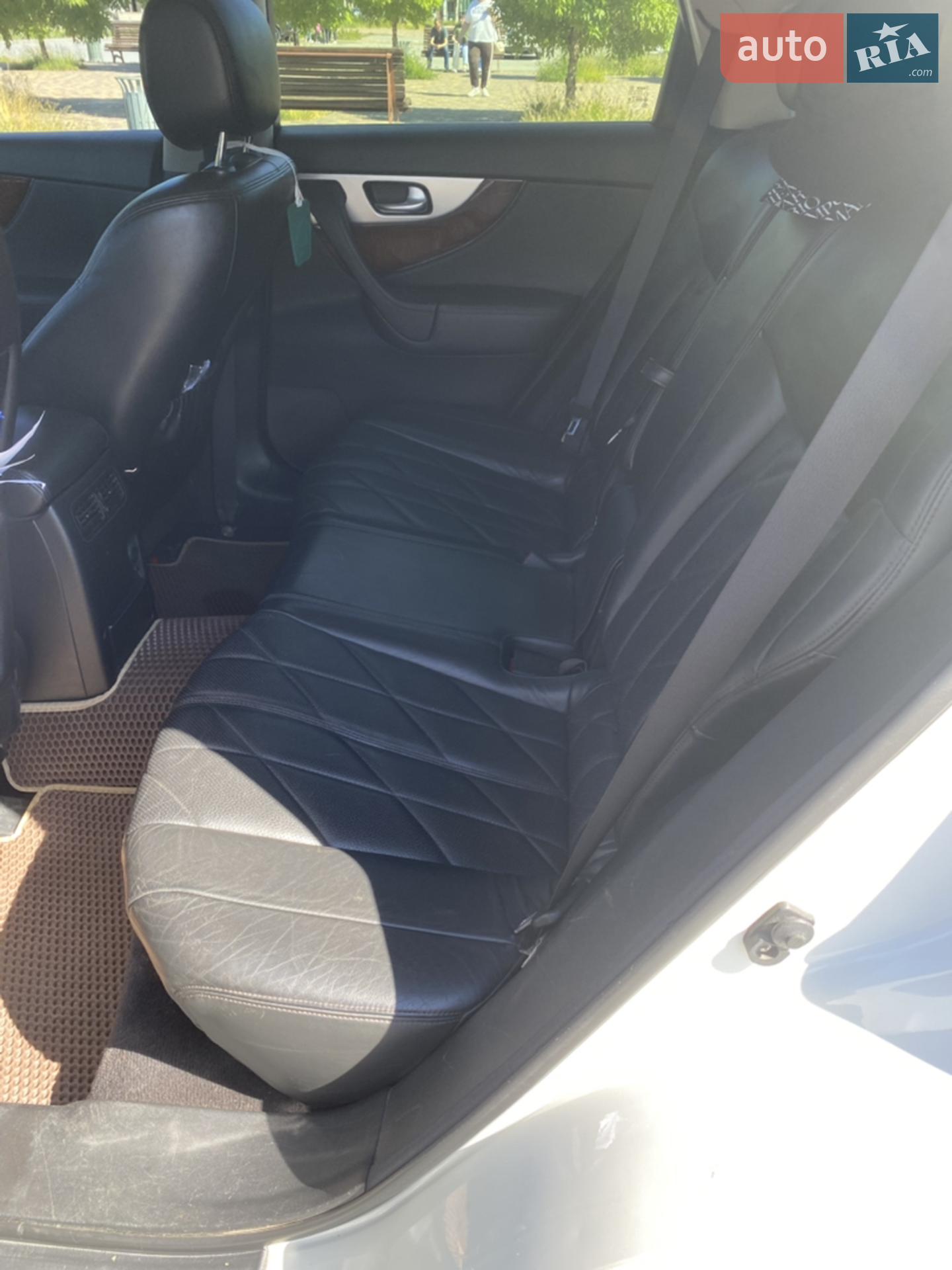 2011 Infiniti FX - мініатюра 11