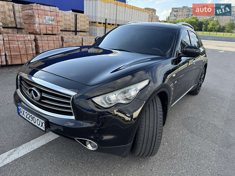 Внедорожник / Кроссовер Infiniti FX 37 2011 в Полтаве