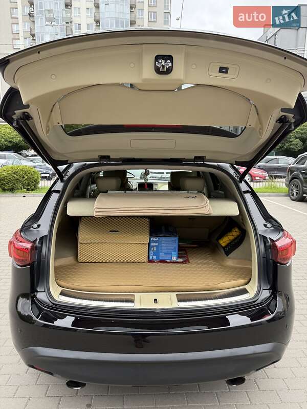 Позашляховик / Кросовер Infiniti FX 37 2011 в Хмельницькому