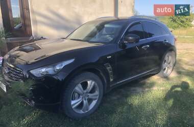 Внедорожник / Кроссовер Infiniti FX 37 2011 в 