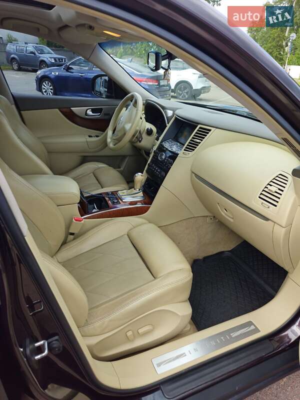 Внедорожник / Кроссовер Infiniti FX 37 2011 в Киеве