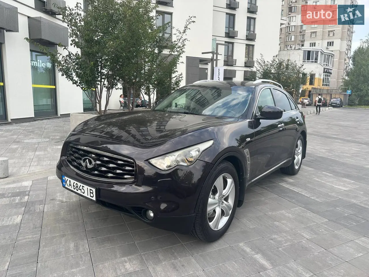 2010 Infiniti FX - мініатюра 16