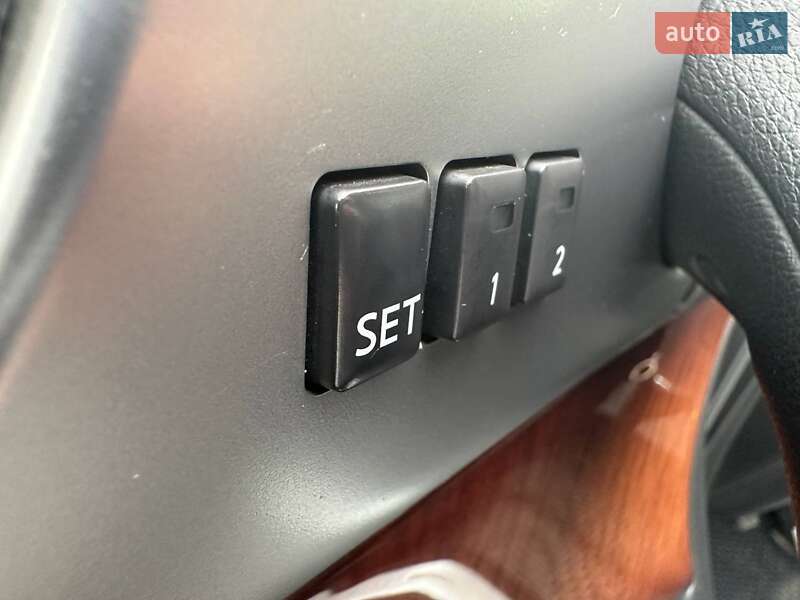 Позашляховик / Кросовер Infiniti FX 37 2011 в Києві