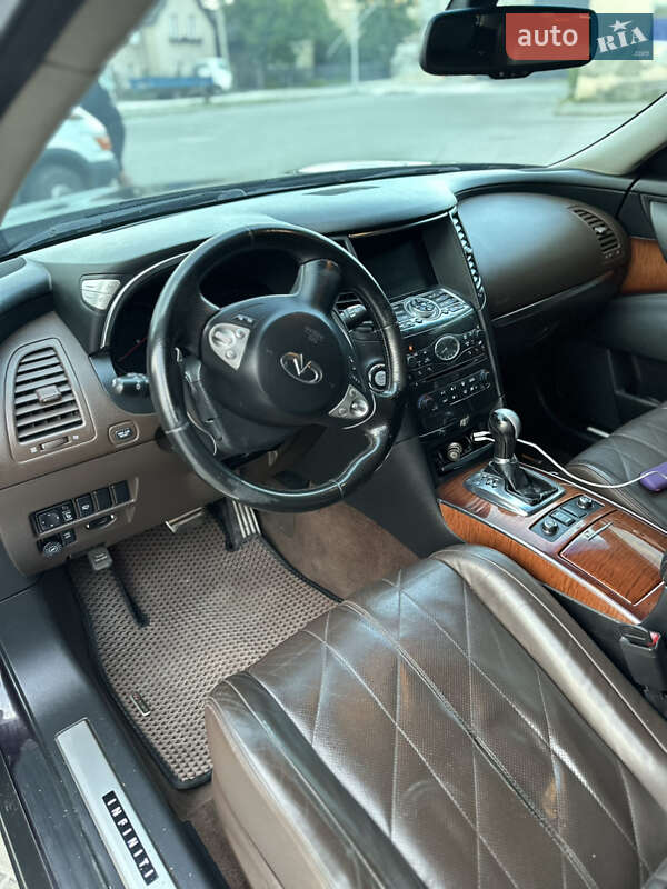 Внедорожник / Кроссовер Infiniti FX 37 2010 в Львове