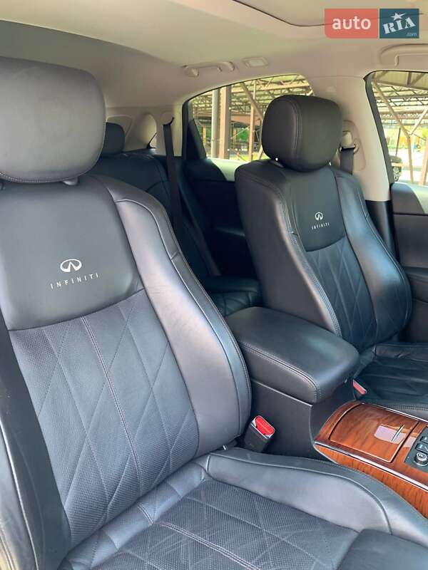 Внедорожник / Кроссовер Infiniti FX 37 2011 в Изюме фото 6 Внедорожник / Кроссовер Infiniti FX 37 2011 в Изюме