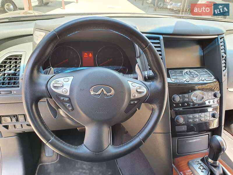 Внедорожник / Кроссовер Infiniti FX 37 2011 в Изюме фото 10 Внедорожник / Кроссовер Infiniti FX 37 2011 в Изюме