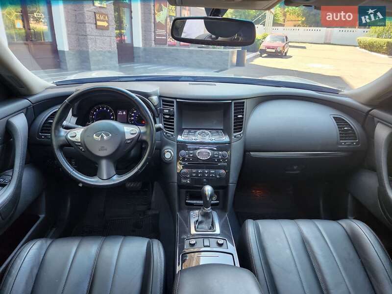 Внедорожник / Кроссовер Infiniti FX 37 2013 в Каменском