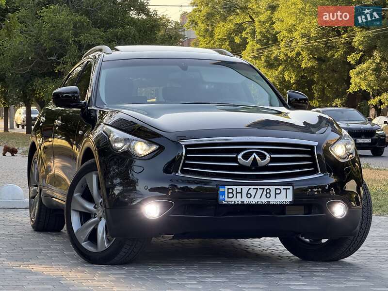 Внедорожник / Кроссовер Infiniti FX 37 2012 в Одессе