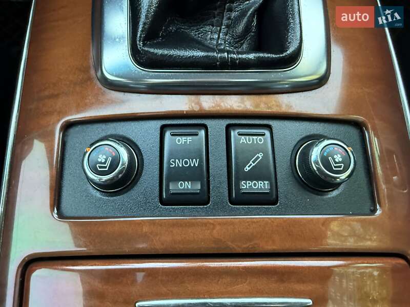 Внедорожник / Кроссовер Infiniti FX 37 2012 в Одессе