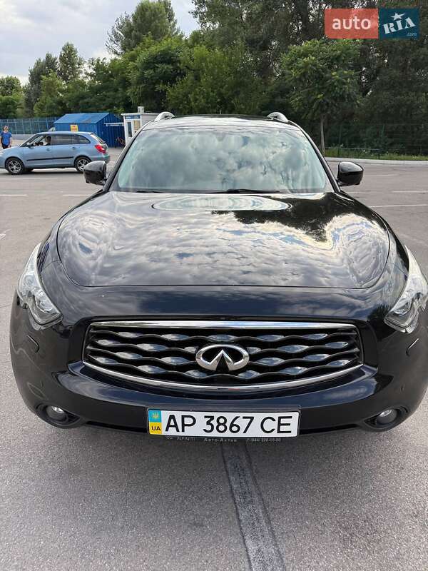 Позашляховик / Кросовер Infiniti FX 37 2011 в Запоріжжі