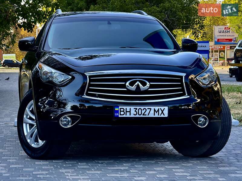 Внедорожник / Кроссовер Infiniti FX 37 2012 в Одессе