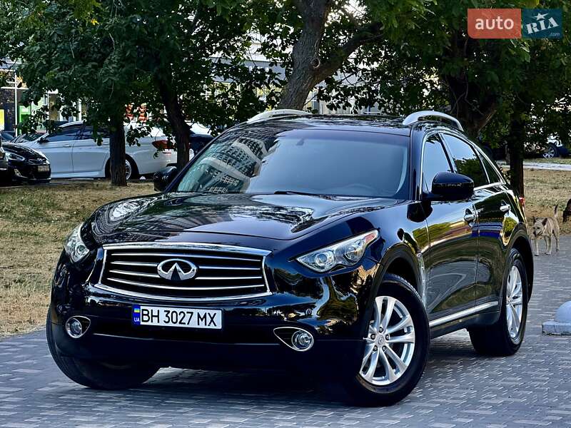 Внедорожник / Кроссовер Infiniti FX 37 2012 в Одессе