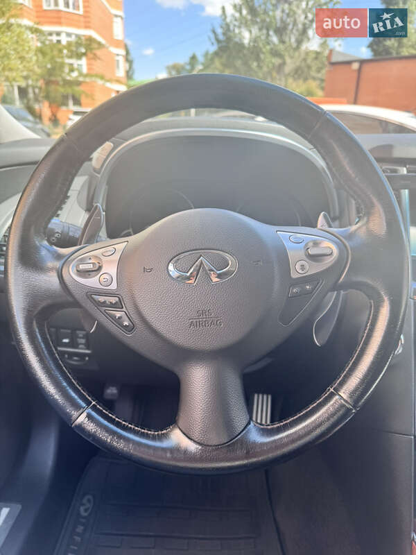 Внедорожник / Кроссовер Infiniti FX 37 2012 в Одессе