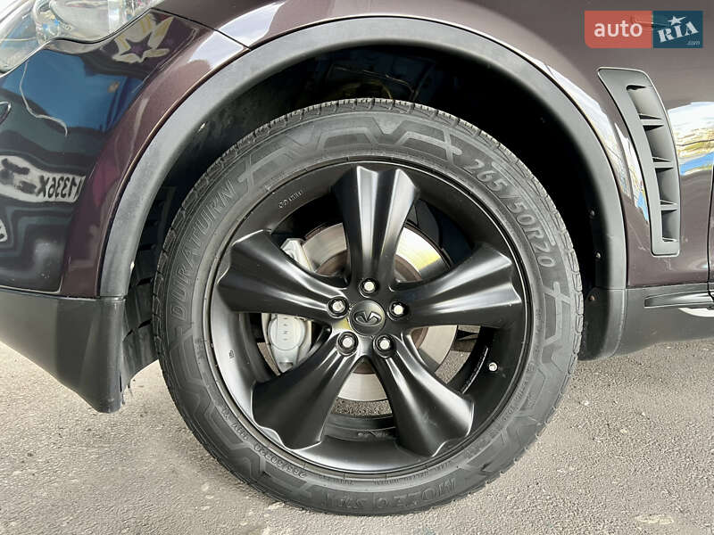 Внедорожник / Кроссовер Infiniti FX 37 2011 в Харькове