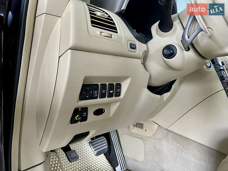 Внедорожник / Кроссовер Infiniti FX 37 2011 в Харькове