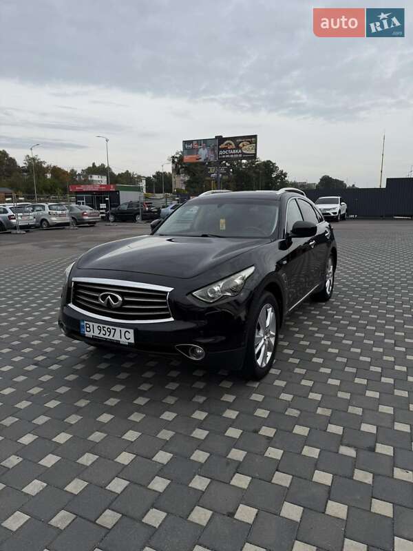 Внедорожник / Кроссовер Infiniti FX 37 2012 в Полтаве фото 27 Внедорожник / Кроссовер Infiniti FX 37 2012 в Полтаве